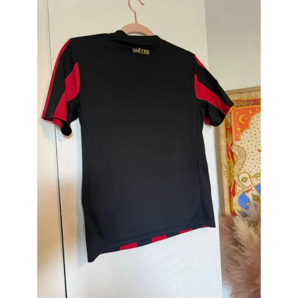 NWT , MLS Adidas Atlanta United FC home soccer jersey, boys medium - Picture 3 of 3